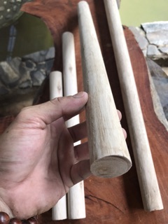 Thanh gỗ tròn 3cm, dài40cm đến 60cm