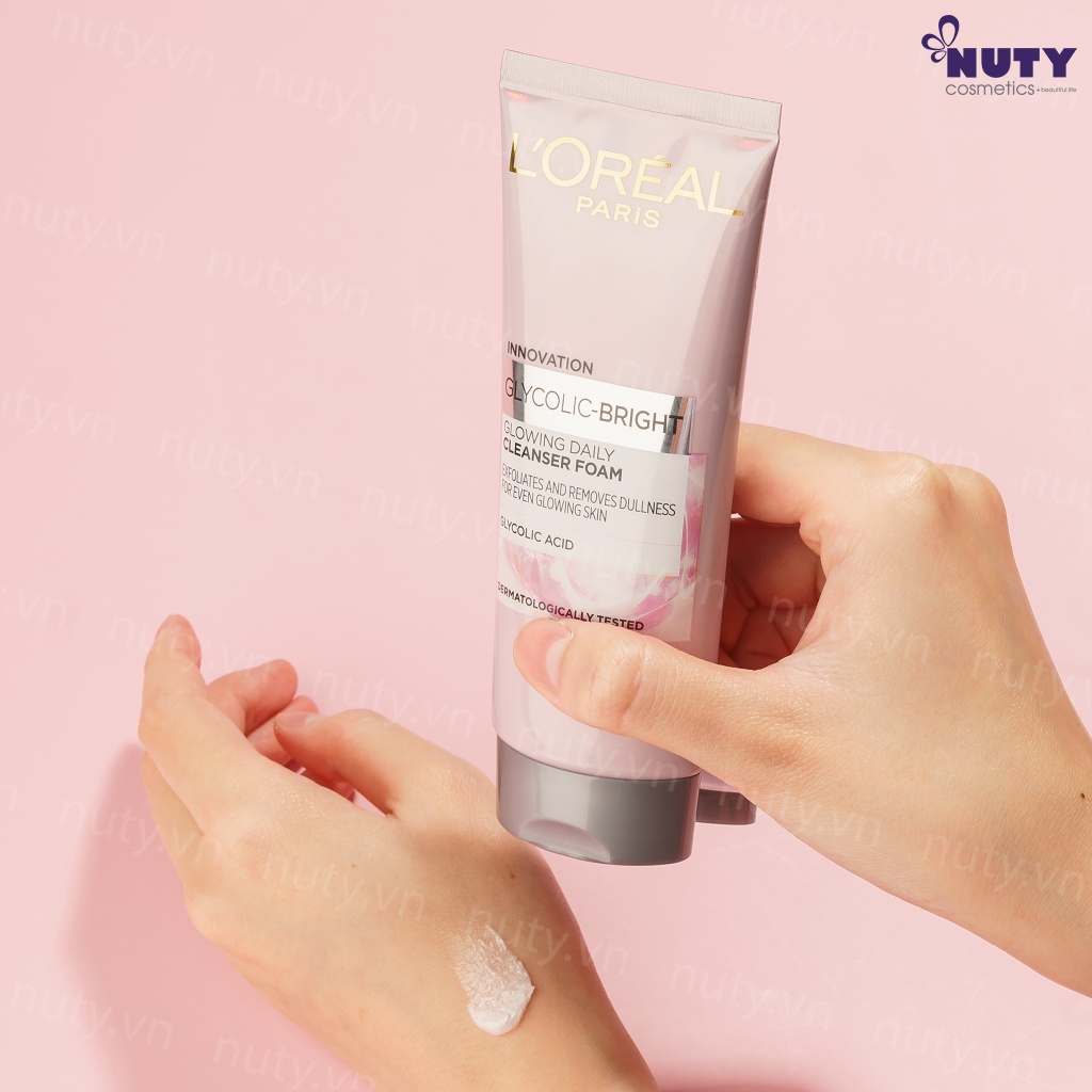 Sữa Rửa Mặt Sáng Da L’oréal Glycolic-Bright Glowing Daily Cleanser Foam (100ml)