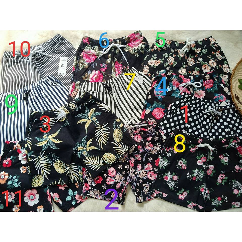 Quần Sọt Kaki Nữ Hoa