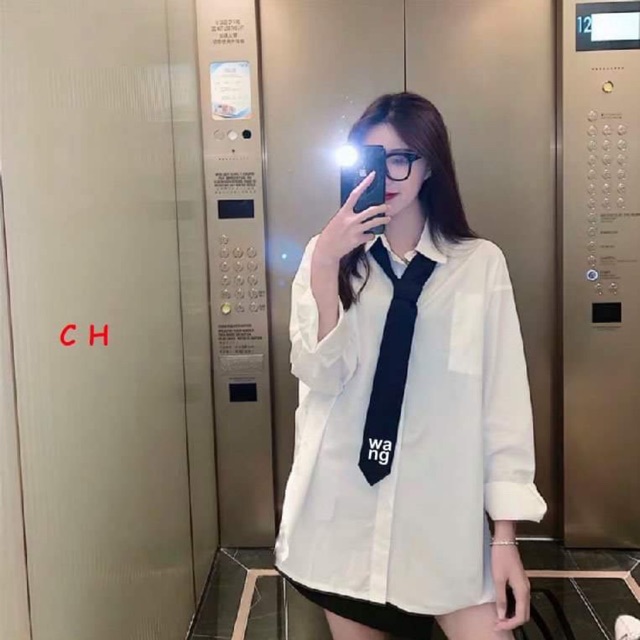 Áo sơ mi nữ form rộng, màu trắng dài tay phong cách hàn quốc - Bilshhop17