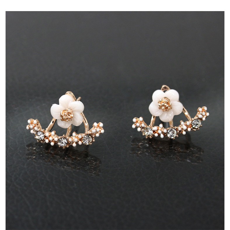 Khuyên Tai Hình Hoa Cúc Đính Đá Xinh Xắn Phong Cách Hàn Quốc