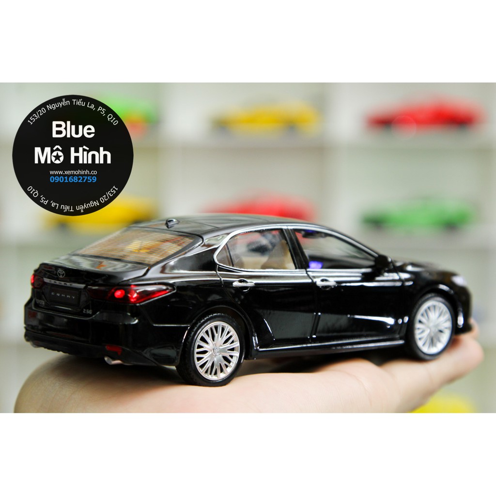 Blue mô hình | Xe mô hình Toyota Camry New Sedan 1:32