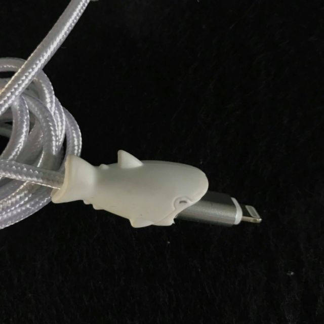 ( Siêu hot) Thú ngậm bảo vệ đầu dây sạc hình thú siêu cute | BigBuy360 - bigbuy360.vn