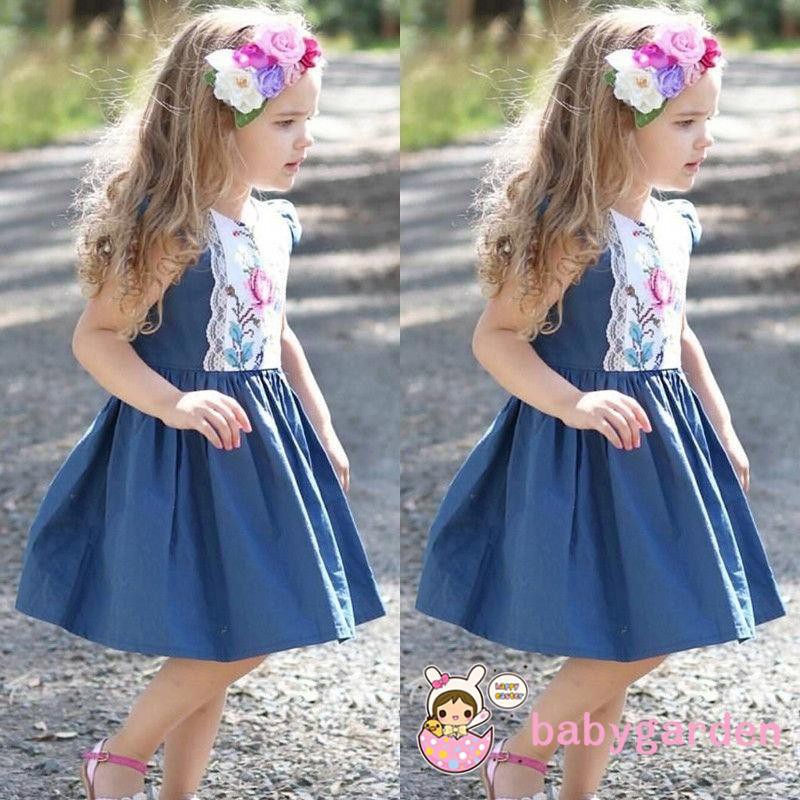 Đầm hoa công chúa xinh xắn cho bé gái