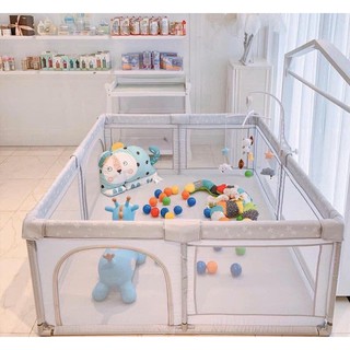 Quây hugme - giá siêu shock - quây tối giản chống va đập hugme