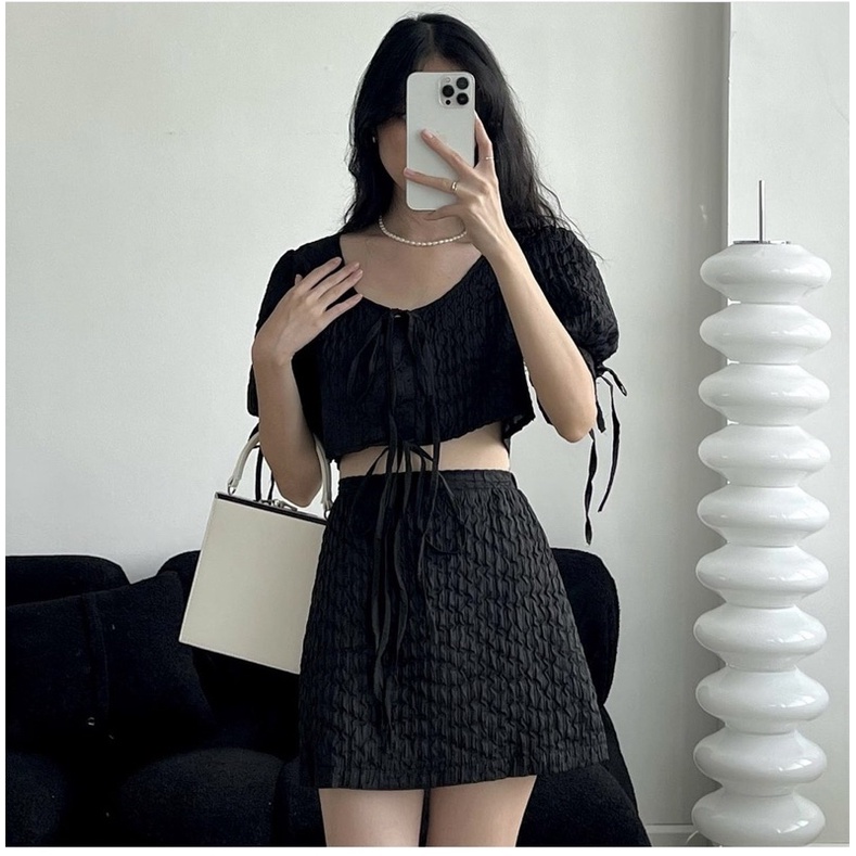 Set áo croptop thắt dây kèm chân váy xốp