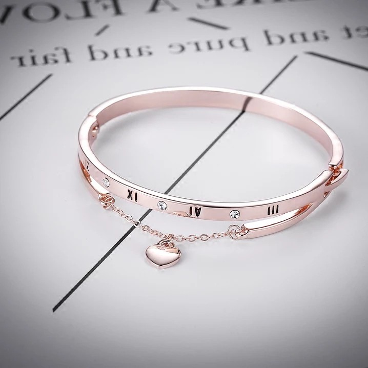 Vòng tay nữ đính đá phong cách Hàn Quốc thanh lịch