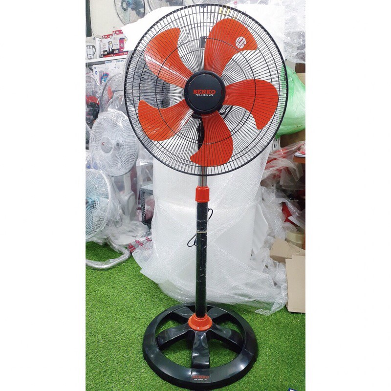 Quạt đứng công nghiệp 4.5 tấc Senko DCN1806