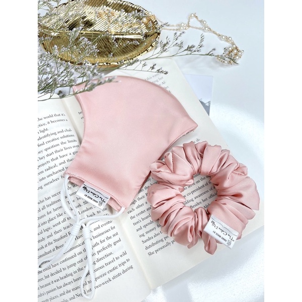 Khẩu trang lụa cao cấp