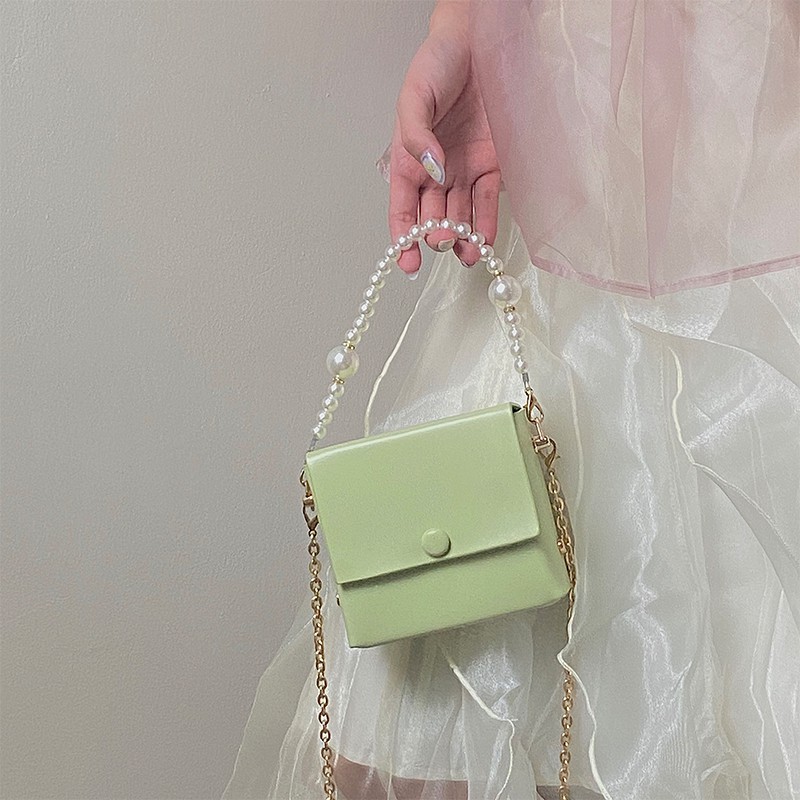 Túi xách thiết kế tay cầm xâu hạt ngọc trai giả phong cách retro Pháp thời trang sang trọng