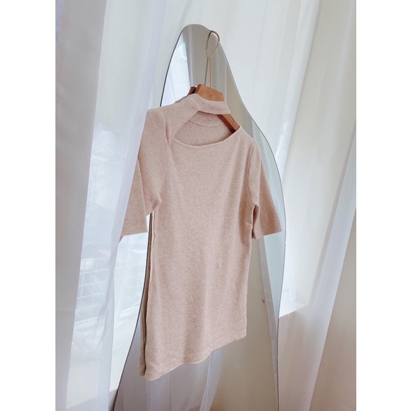Annie shirt - áo len tăm thiết kế khoét vai