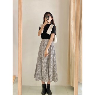 Váy hoạ tiết dáng xoè dài