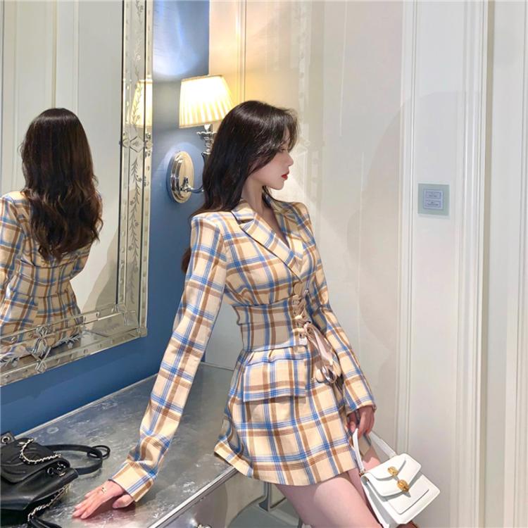 Đầm nữ dáng ôm caro tay dài mini Emilyshop