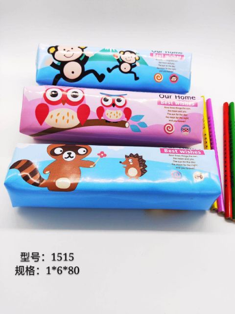 Ví bút nhựa nhiều hình