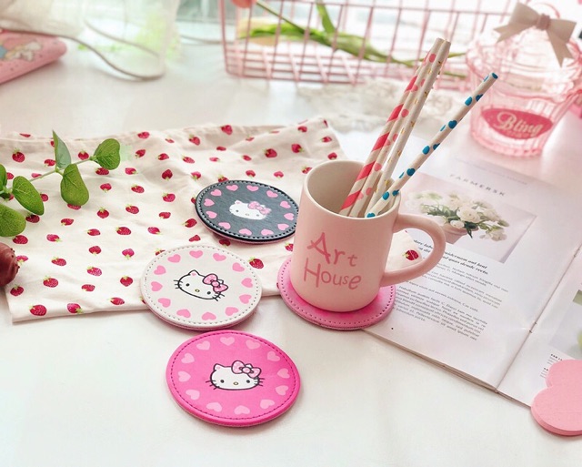 LÓT LY CÁCH NHIỆT CHỐNG TRƯỢT HELLO KITTY