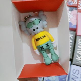 Móc khoá KAWS siêu đẹp [ full box ]