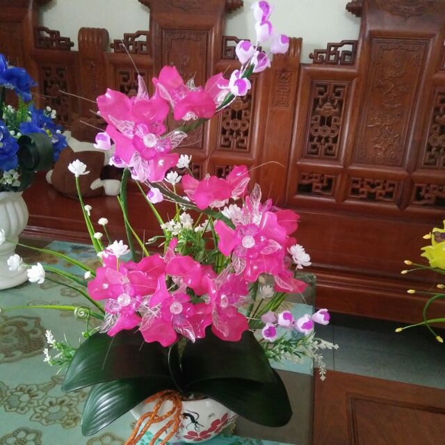 Nguyên liệu chậu hoa đá pha lê + chậu tương ứng