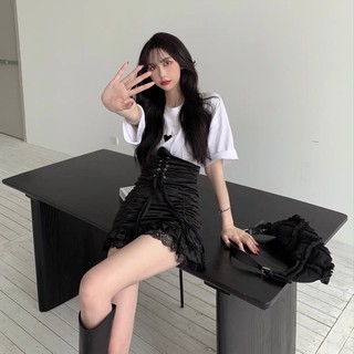 [ORDER] Set áo pull tim + chân váy viền ren đan dây sexy
