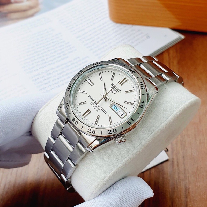 Đồng hồ nam dây thép Seiko 5 Automatic SNKD97K1