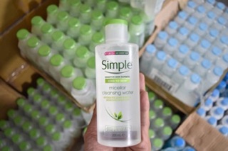 Nước tẩy trang Simple