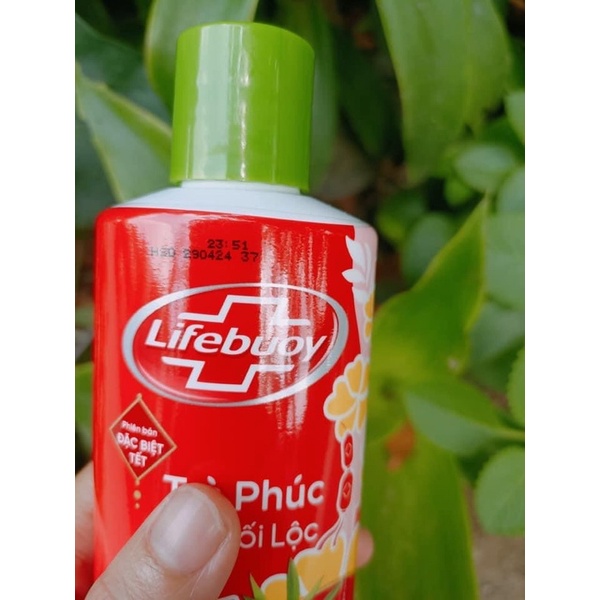 Sữa tắm lifebuoy trà phúc &amp; muối lộc phiên bản Tết