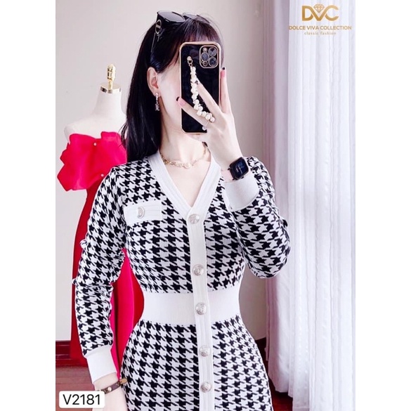 Váy thiết kế