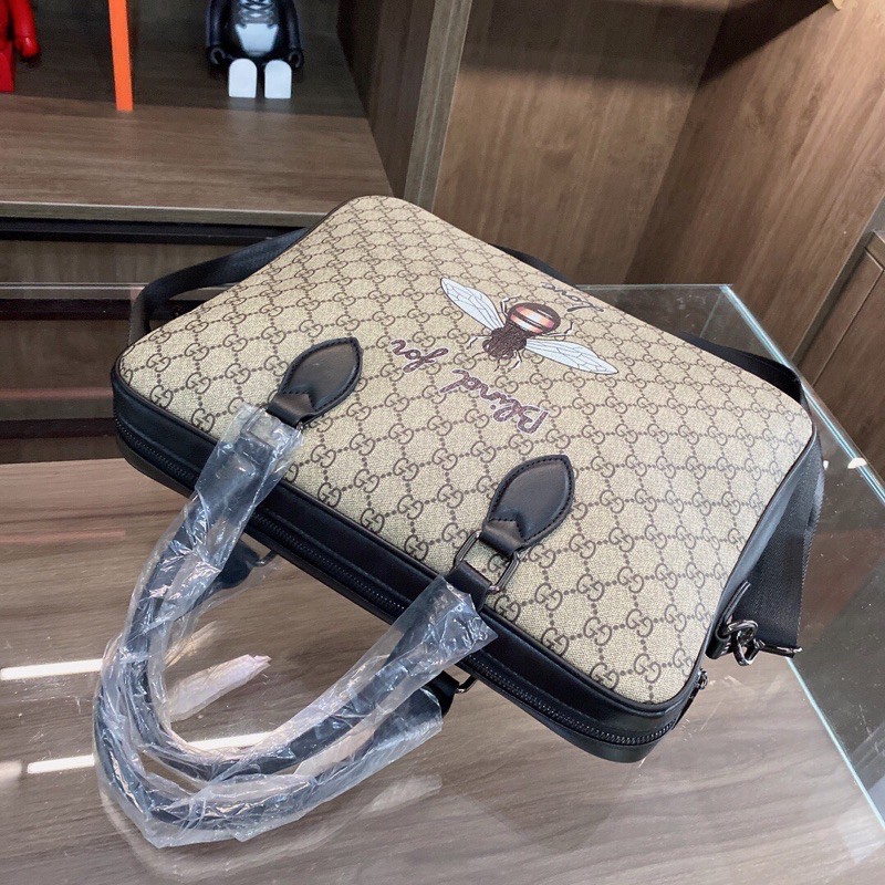 Cặp da nam công sở Gucci cao cấp chuẩn Auth - Túi đeo chéo nam Gucci new 2021