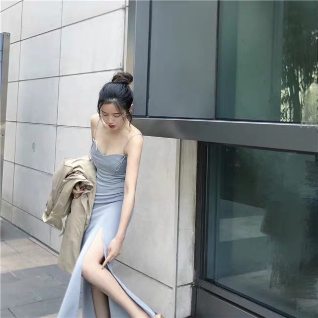 Đầm hai dây thun trơn co giãn độc lạ