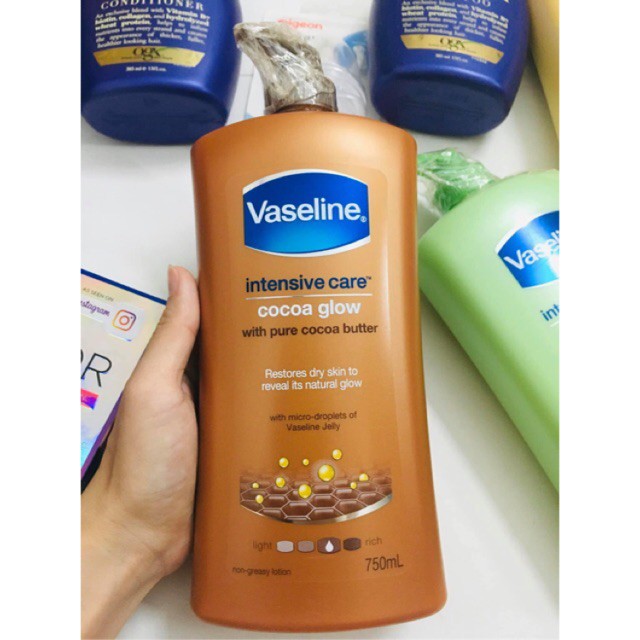 SỮA DƯỠNG THỂ VASELINE INTENSIVE CARE COCOA GLOW 725ML