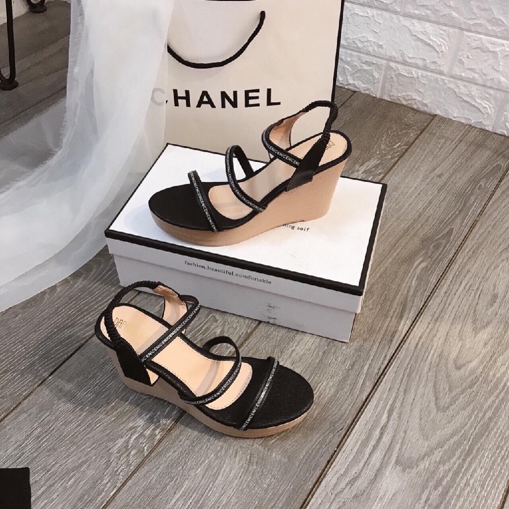 Giày sandal nữ đế xuồng ba quai mảnh gót 9p D02