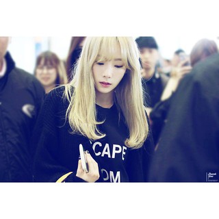 [Taeyeon] Áo Escape tay dài
