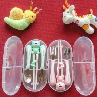 Bộ đũa thìa dĩa cho bé tập ăn dặm