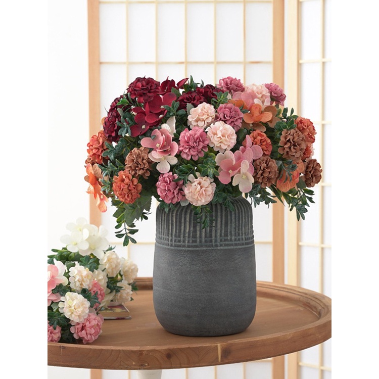 Hoa giả nhiều màu sắc tùy chọn sống động dùng trang trí nhà cửa