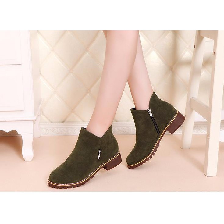 Giày Boot nữ thời trang B096X
