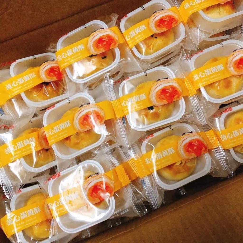 🎯Combo 10 cái Bánh Trứng Muối Egg Yolk Puff | BigBuy360 - bigbuy360.vn