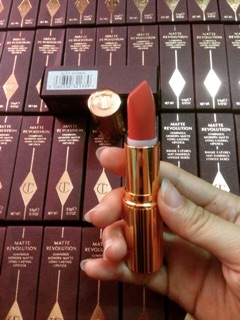 💥 Son lì Charlotte Tilbury - Italy