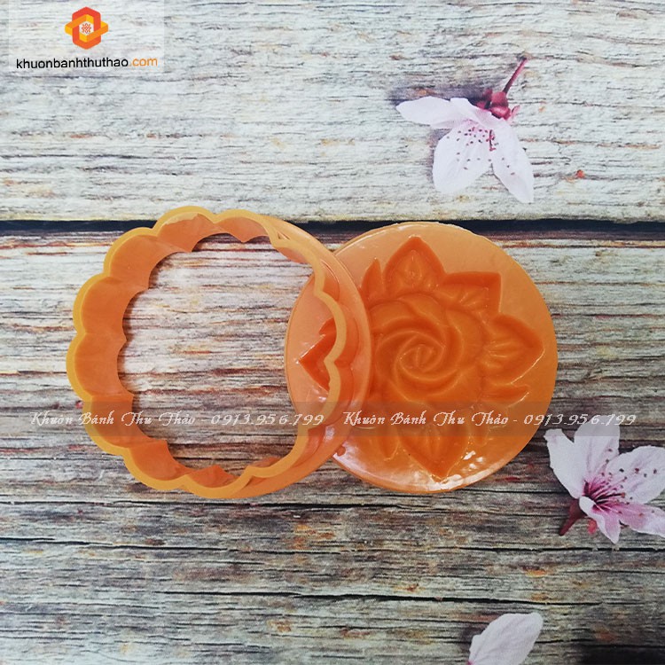 Khuôn trung thu nhận tròn hoa hồng 200g