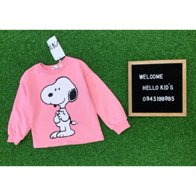 Áo nỉ hồng hình chó snoopy