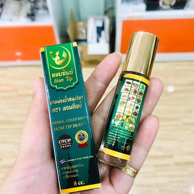 01 Chai Dầu Nóng Hom Tip Brand 21 Vị Thảo Dược Thái Lan 8ML