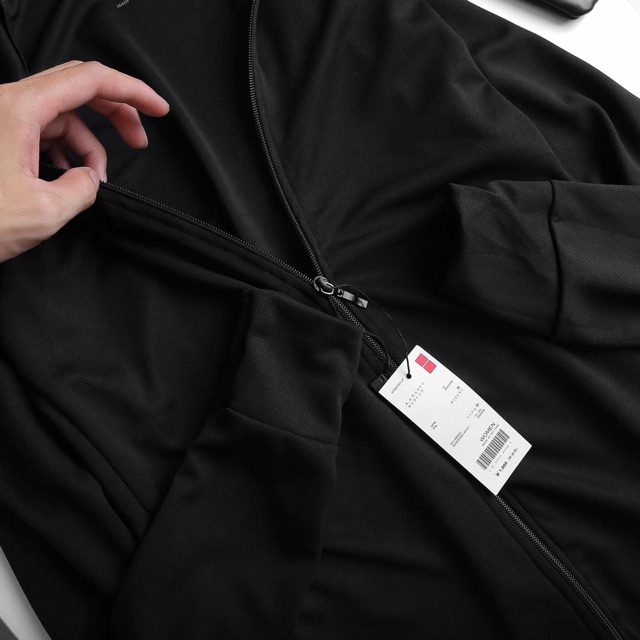 Áo khoác chống nắng UN