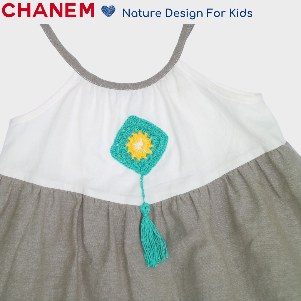 Váy hai dây cho bé gái CHANEM cổ yếm eo nhún chéo phối hoa móc thủ công tinh tế chất liệu cotton thoáng mát