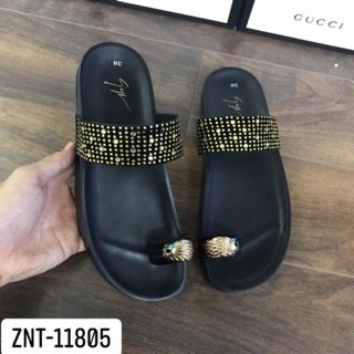 Dép xỏ ngón Zanotti quai đính đá - 2 màu đen, vàng