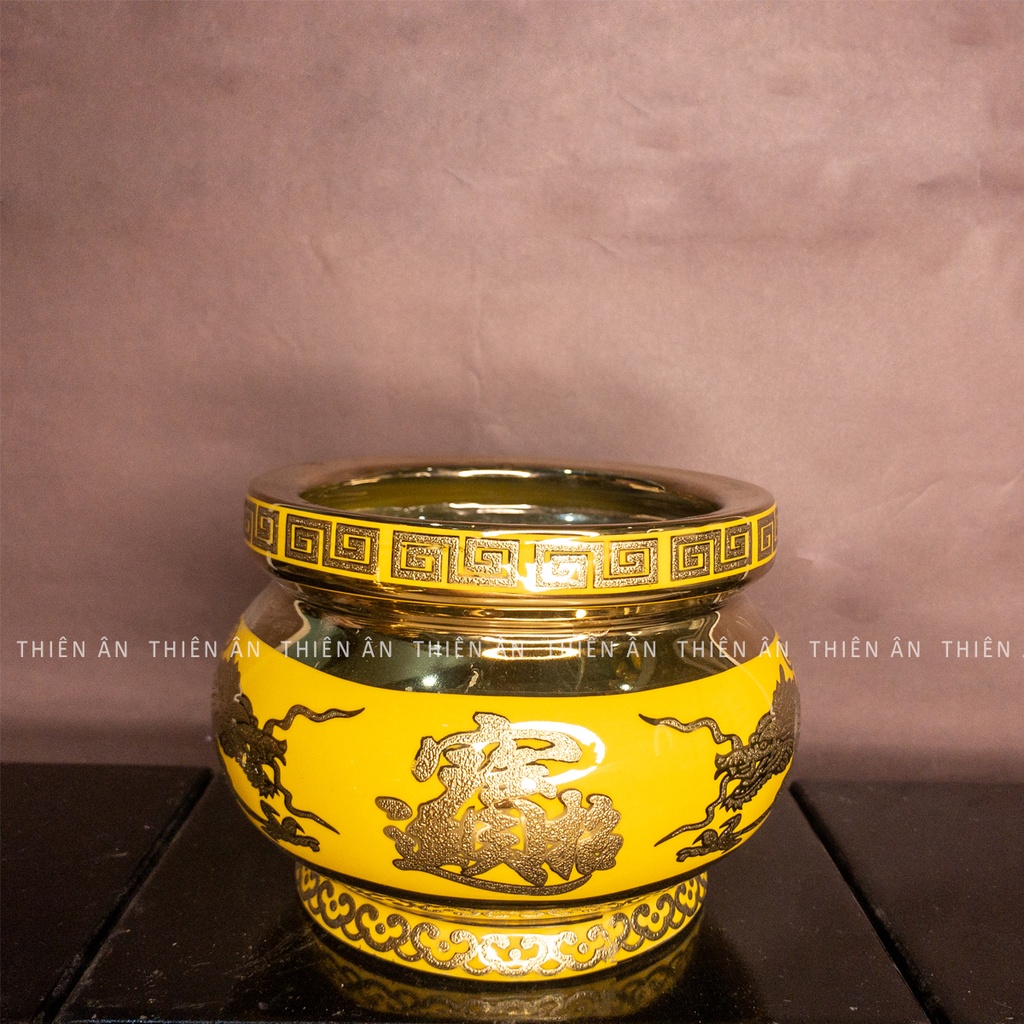 Bộ thờ sứ 3D vàng gồm lư hương, bình bông, chum nước và dĩa trái cây đủ size