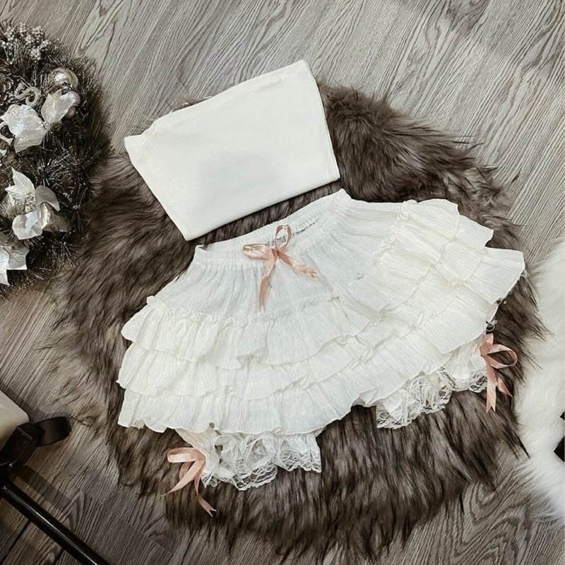 Quần tầng đính nơ viền ren sexy