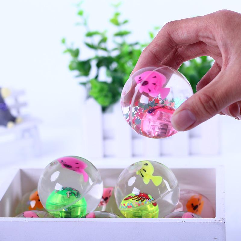 Đồ Chơi Quả bóng trong suốt -banh tưng - có đèn và con cá đồ chơi cho bé ( giao màu ngẩu nhiên )