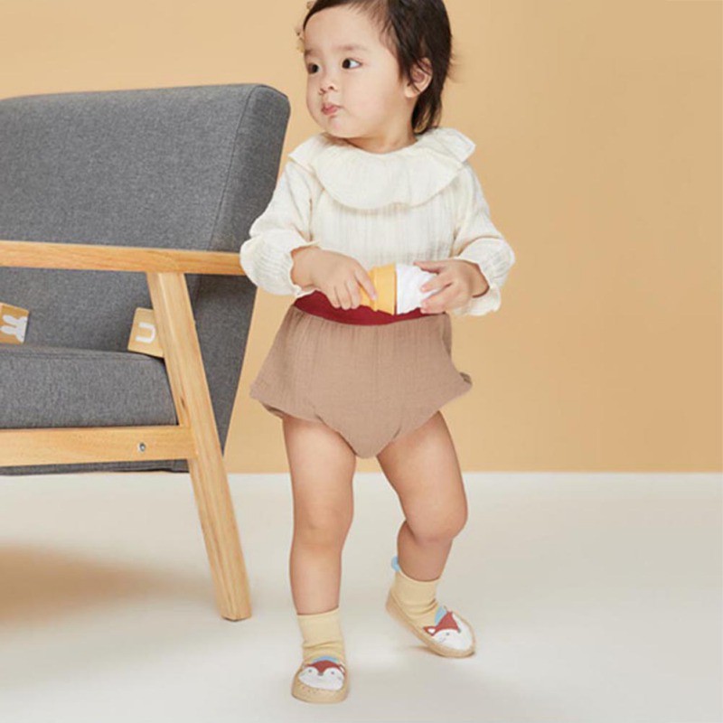 Cặp tất giày giữ ấm chân cho bé tập đi kiểu dáng hoạt hình đáng yêu