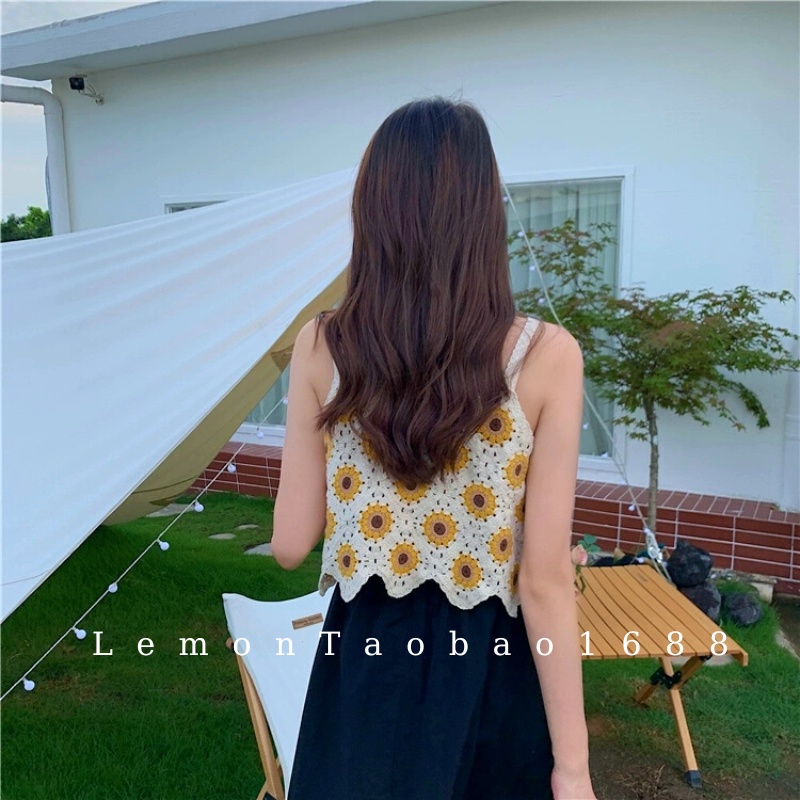 [ SẴN ] Áo 2 dây thêu hoa dệt kim len móc đi biển có thể mặc ngoài