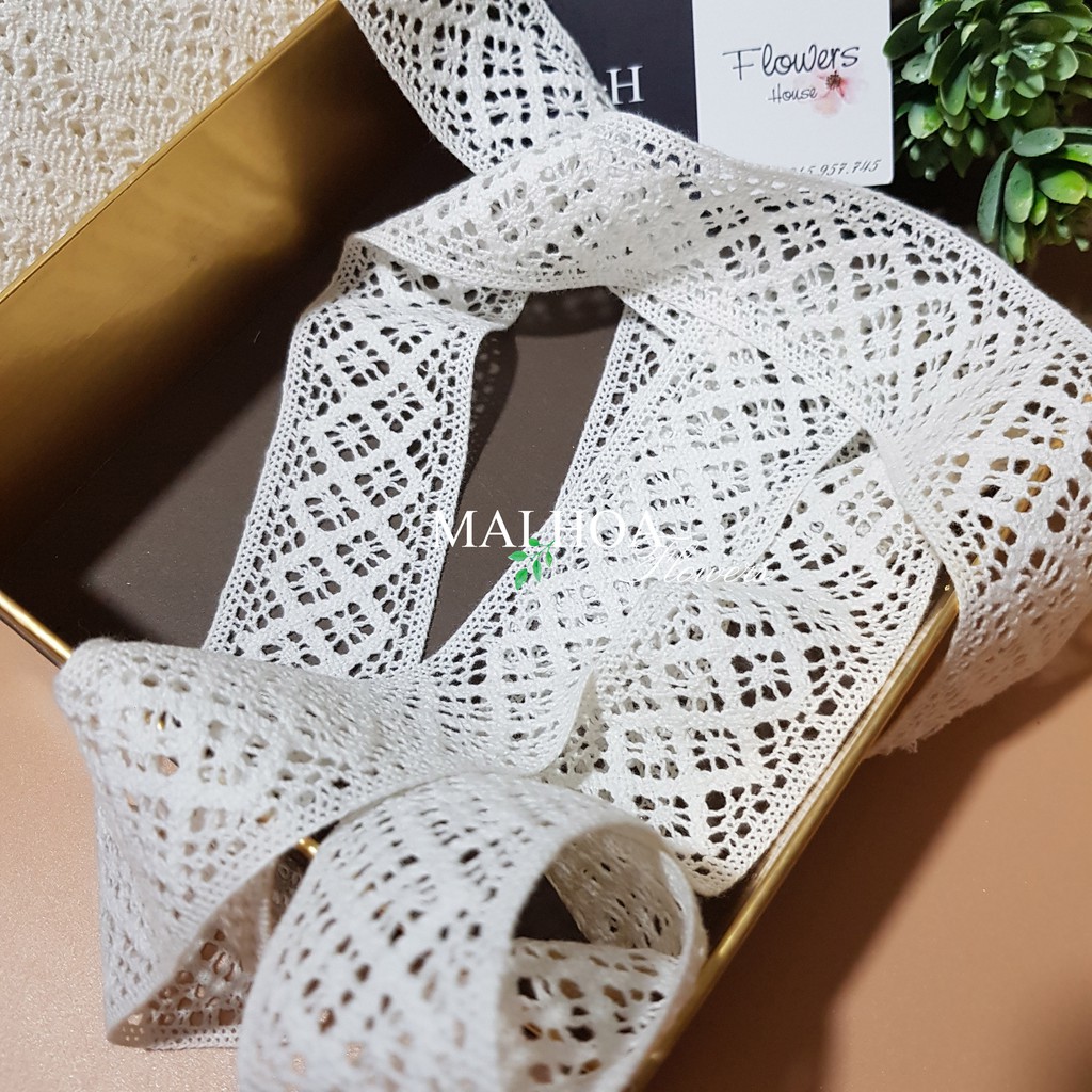 Cuộn REN cotton trắng bản 4,5cm, họa tiết tam giác, dùng trang trí decor, may váy áo