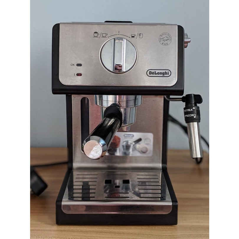 Máy pha cà phê Espresso Delonghi ECP35.31 Áp suất 15 bar, công suất 1100W - HÀNG CHÍNH HÃNG BẢO HÀNH 1 NĂM