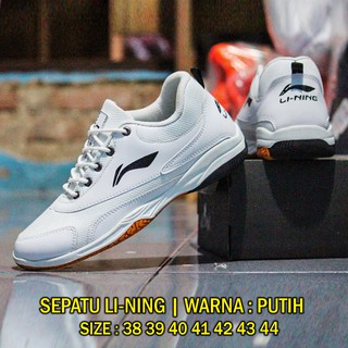 Giày Sneakers vol.1 Kiểu Dáng Thể Thao Năng Động Cho Nam
